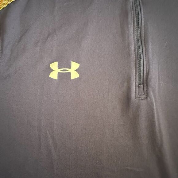 Under Armour ~ Mens lightweight long sleeve~ half zip pullover ~ size large - Picture 4 of 11